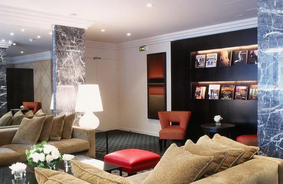 Hotel Plaza Tour Eiffel Parigi